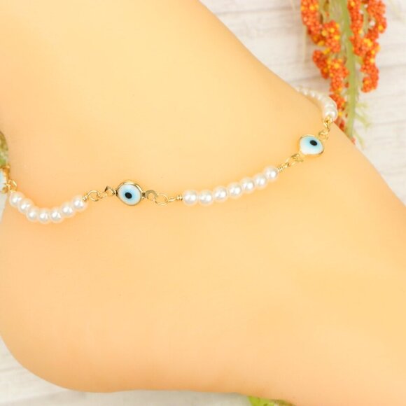"Handmade Anklet – Elegant & Delicate Jewelry for Women | UNVRC1454 - Picture 8 of 10